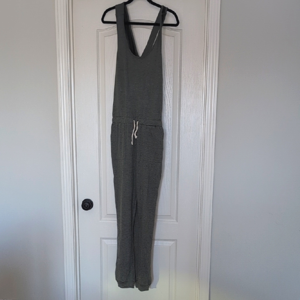 Olive Green Sleeveless Jumpsuit